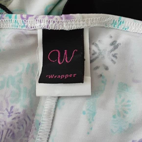 Wrapper Halter Top - Picture 6 of 6